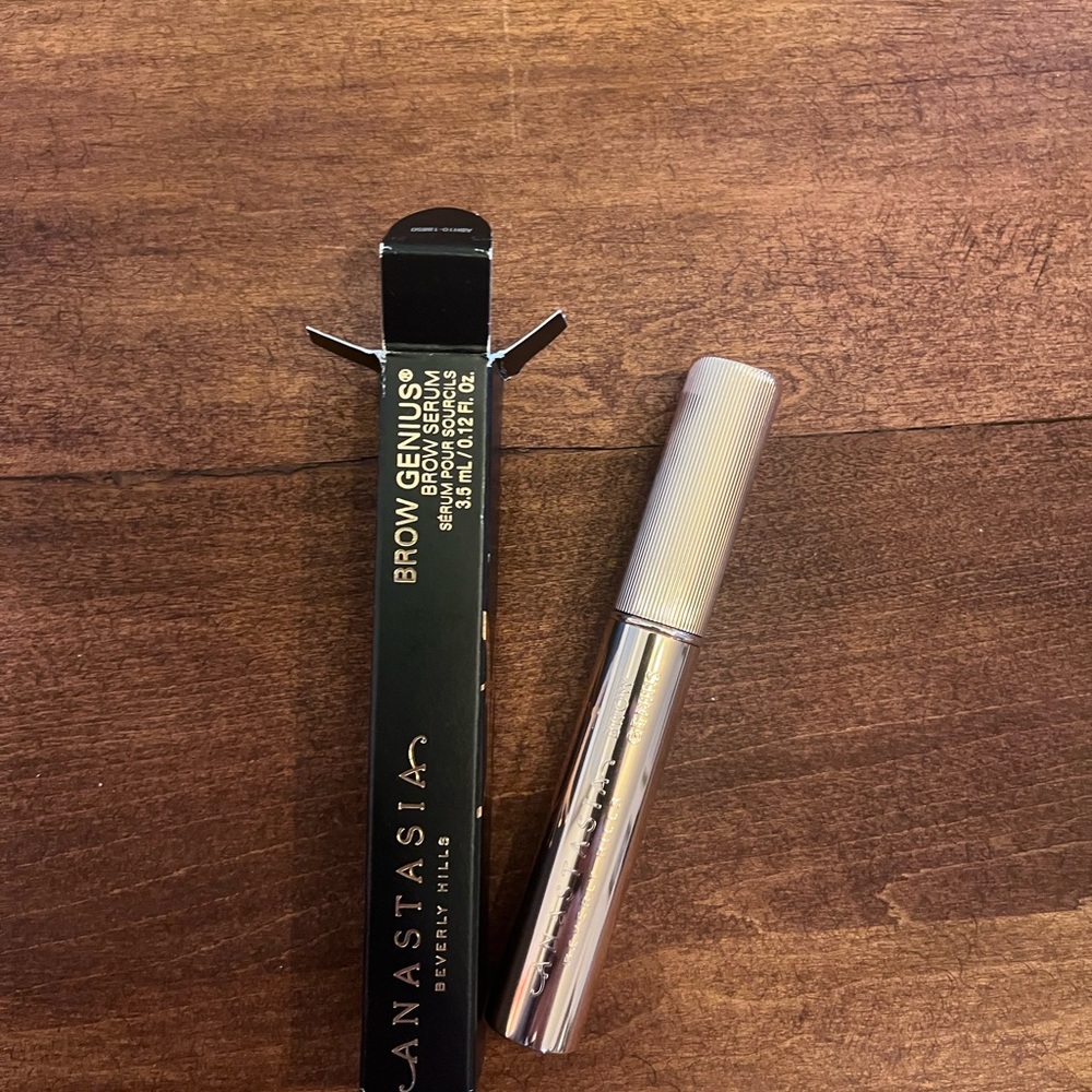 Anastasia Beverly Hills Brow Genius Serum - Picture 2 of 4